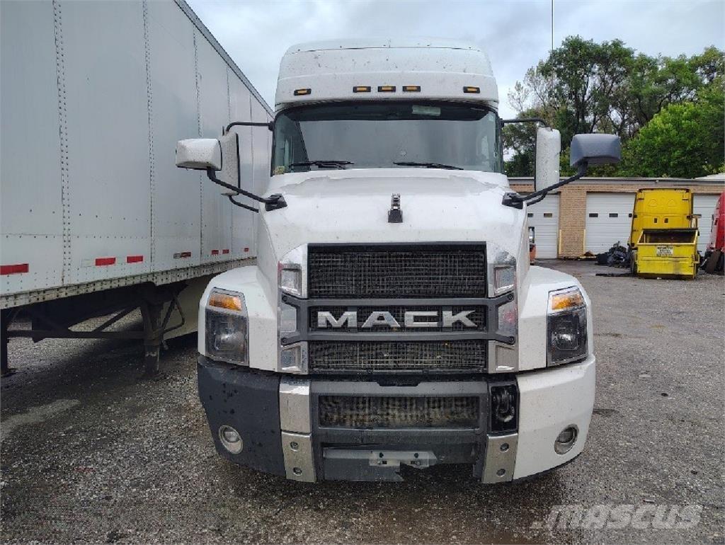 Mack Anthem 64T Motrici e Trattori Stradali