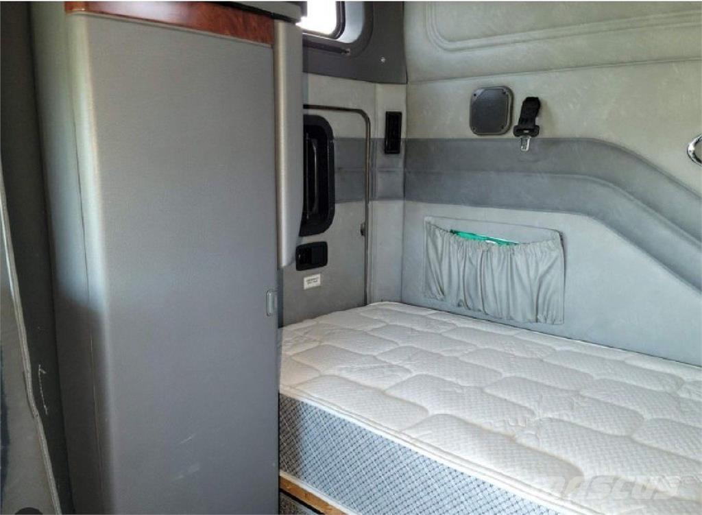 Mack CXU613 Motrici e Trattori Stradali