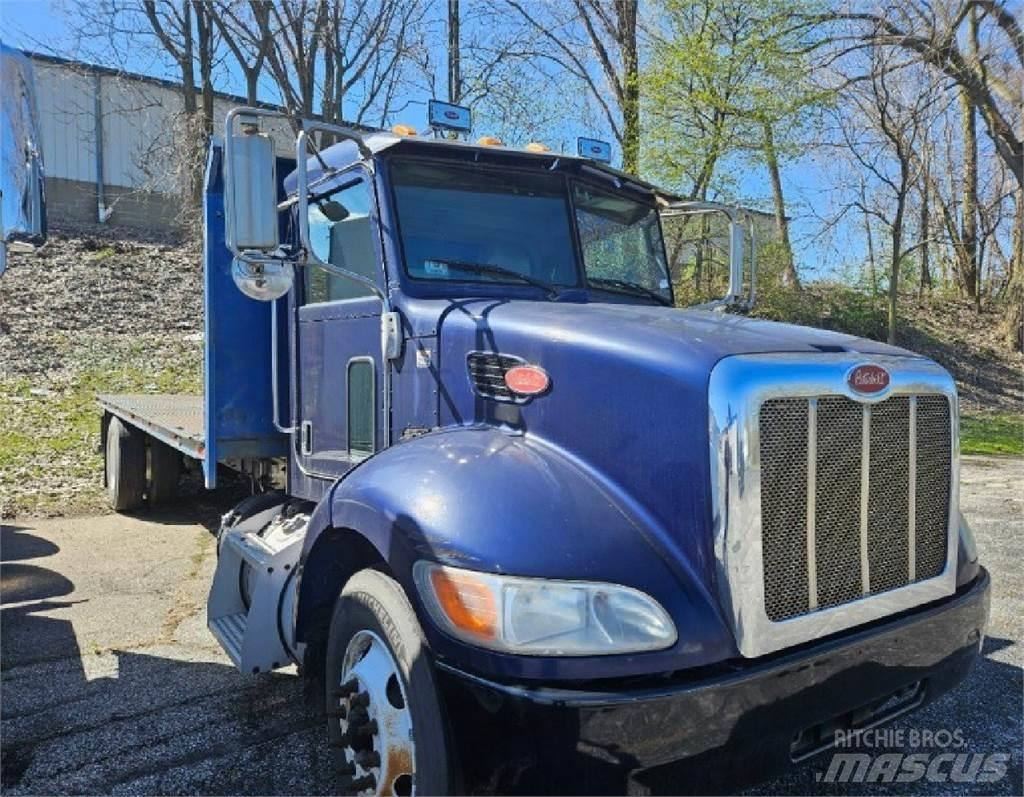 Peterbilt 337 Camion con sponde ribaltabili