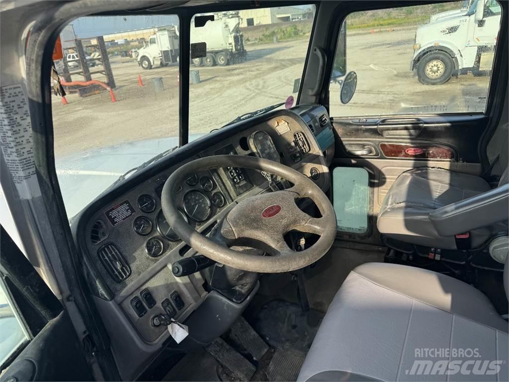 Peterbilt 367 Camion altro