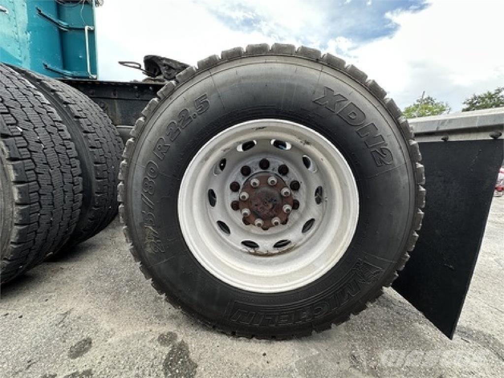 Peterbilt 379 Motrici e Trattori Stradali