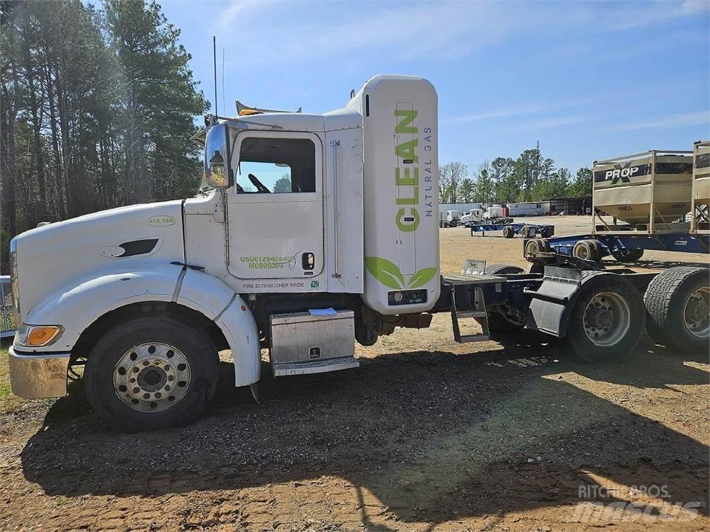 Peterbilt 384 Motrici e Trattori Stradali