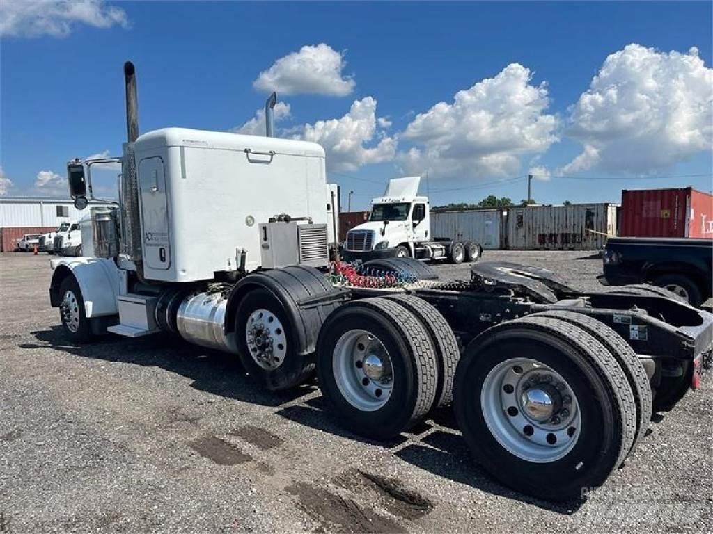 Peterbilt 389 Motrici e Trattori Stradali