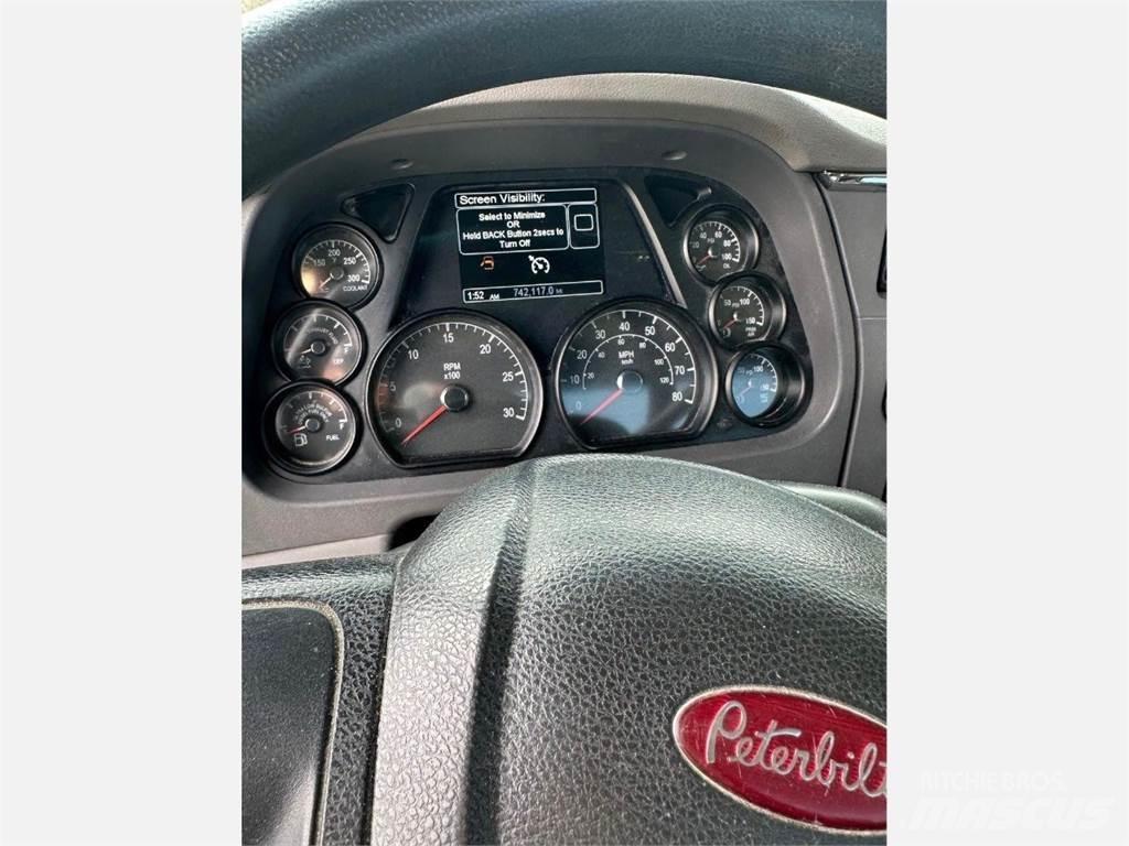 Peterbilt 567 Motrici e Trattori Stradali
