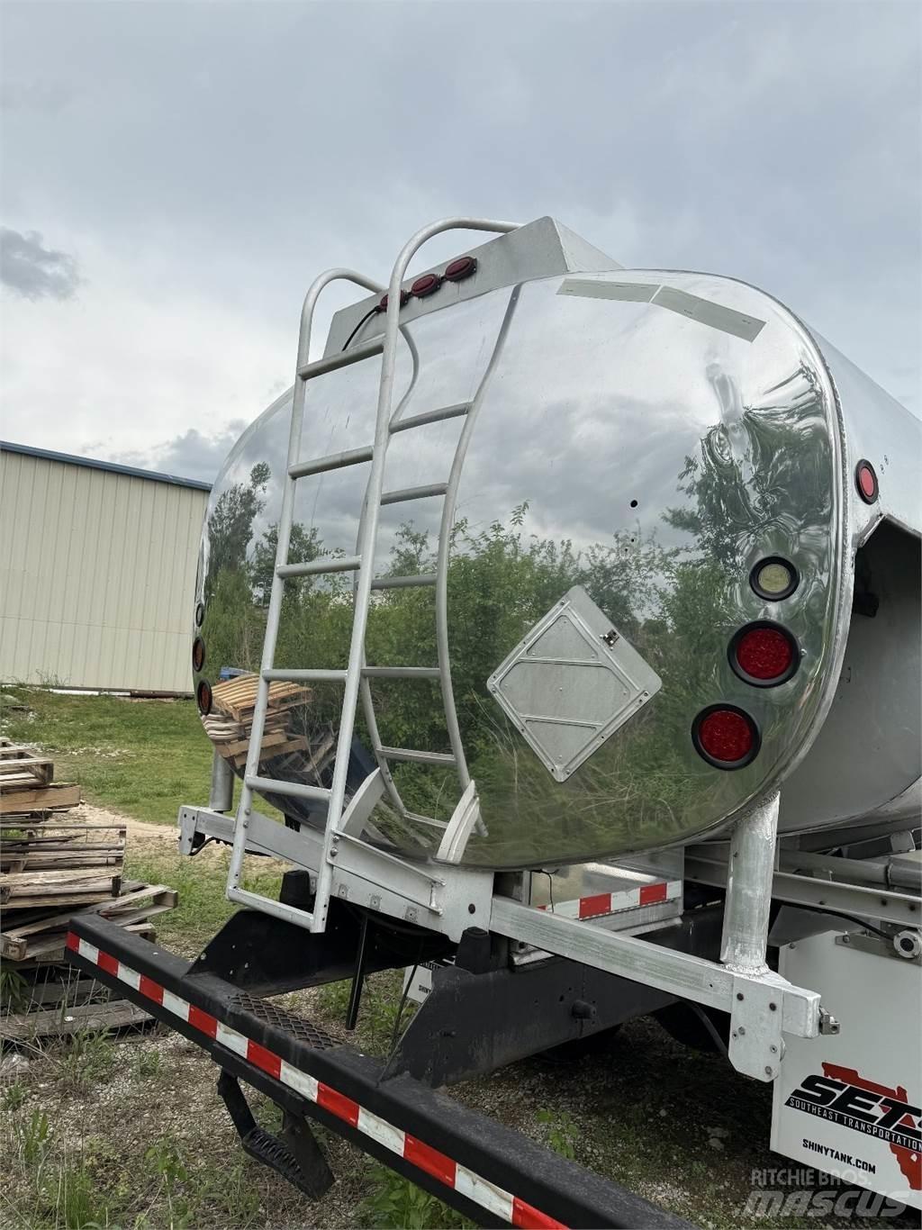 Sterling L7500 Camion altro