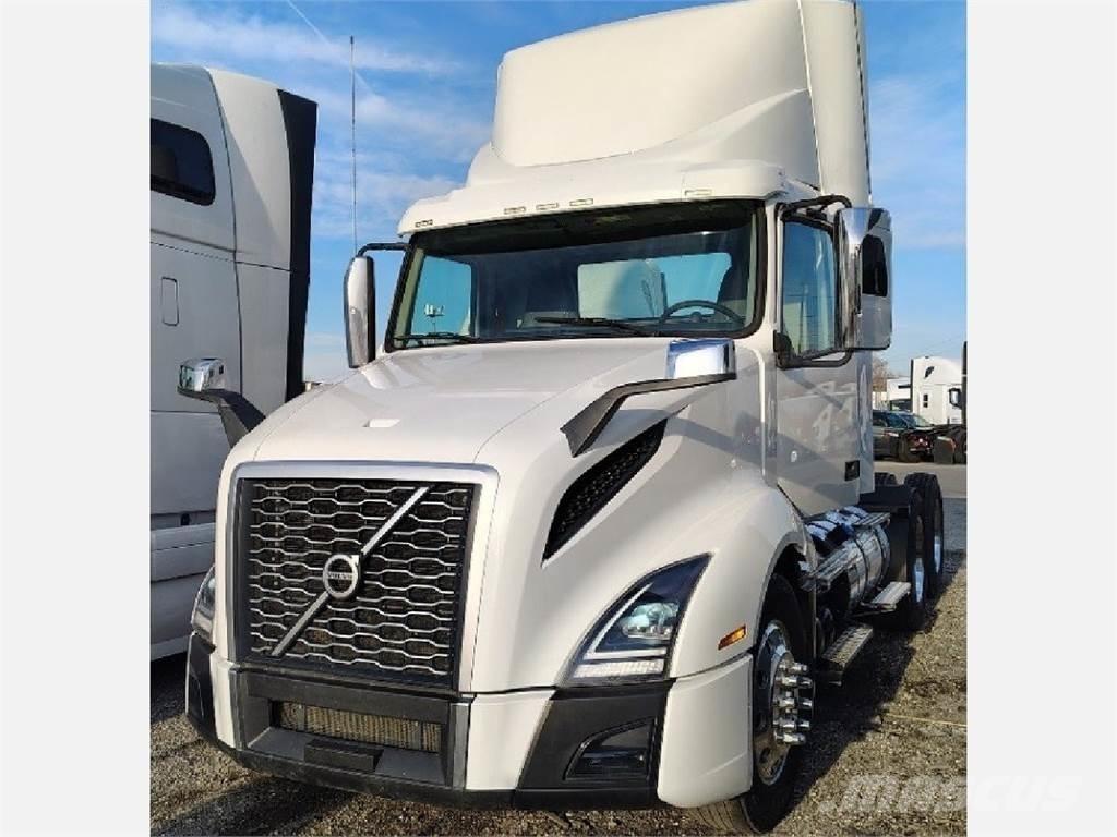 Volvo VNL300 Motrici e Trattori Stradali