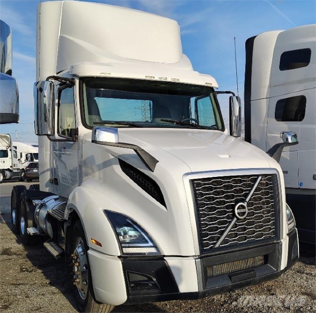 Volvo VNL300 Motrici e Trattori Stradali