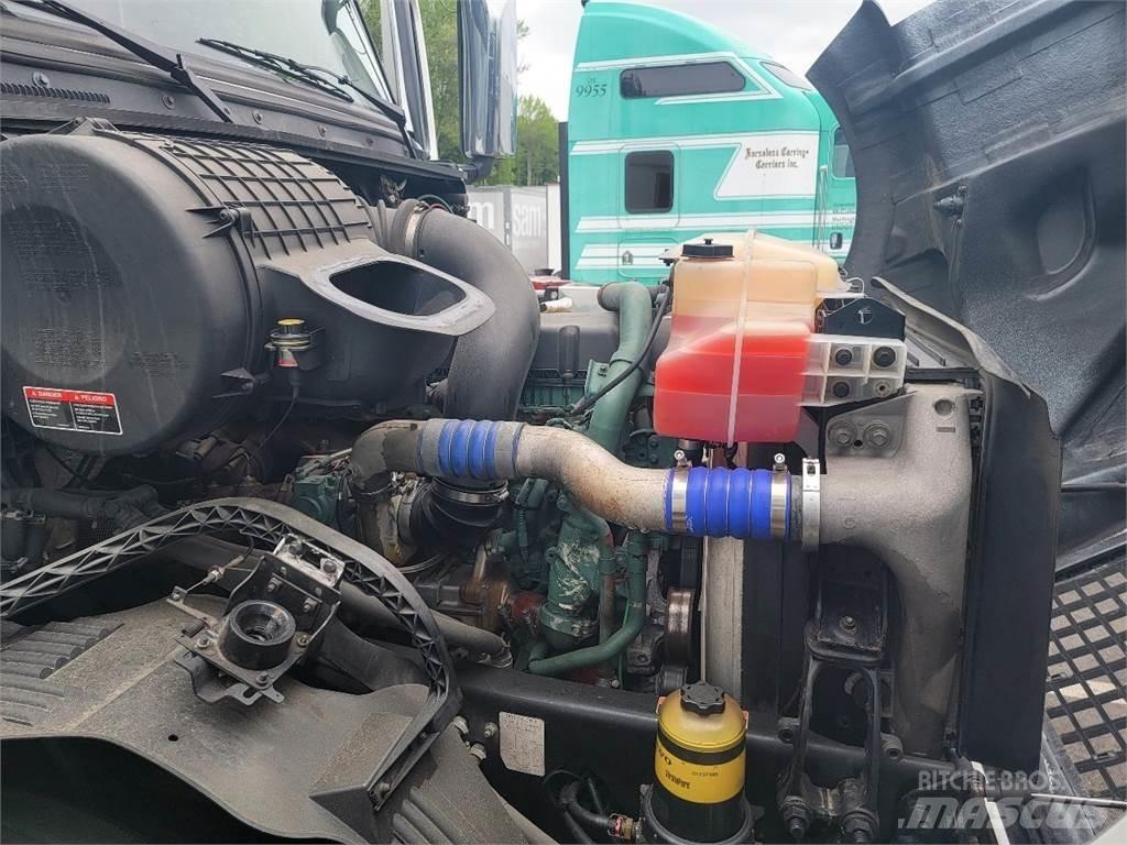 Volvo VNL64T780 Motrici e Trattori Stradali