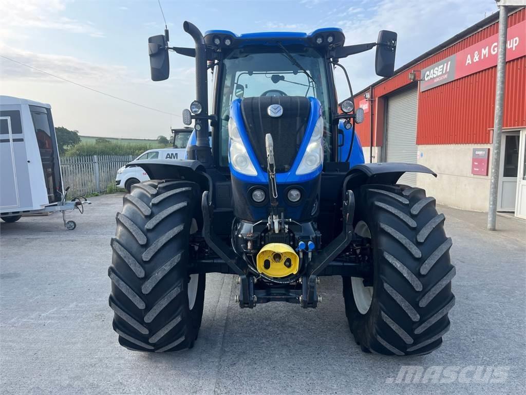 New Holland T7.210 Trattori