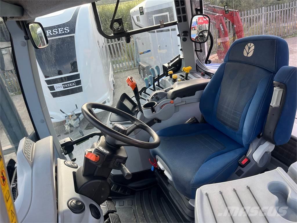 New Holland T7.210 Trattori