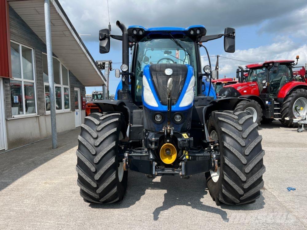 New Holland T7.210 Trattori