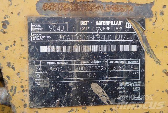 CAT 904B Pale gommate
