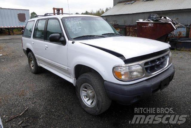 Ford Explorer Pick up/Fiancata ribaltabile