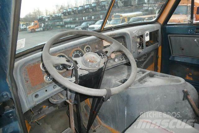 GMC TJ9C042 Autocabinati