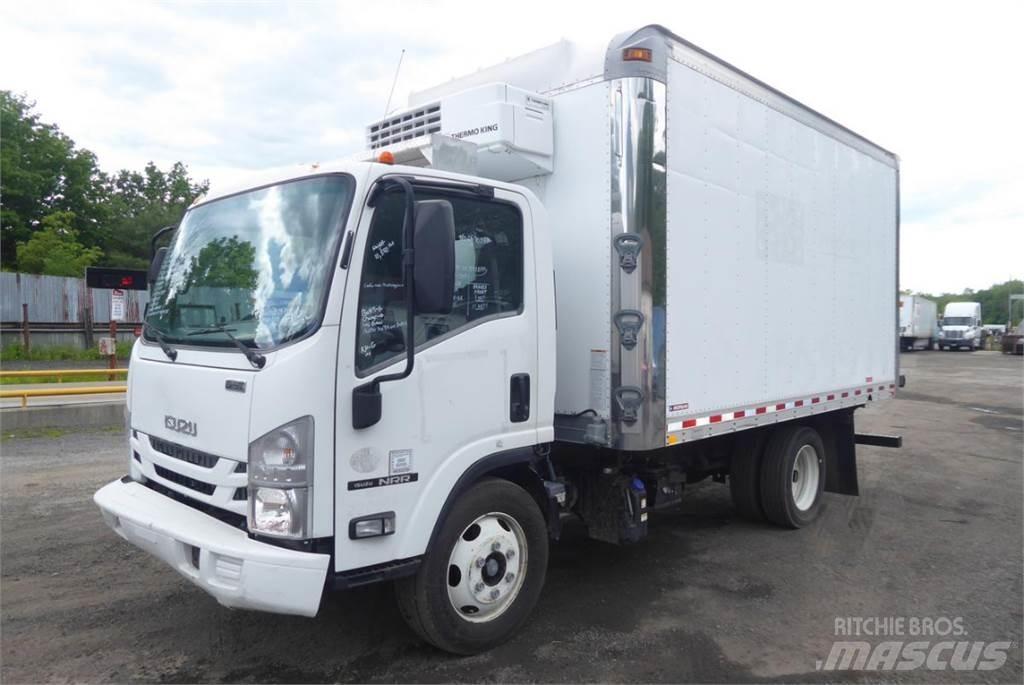 Isuzu NPR Camion cassonati