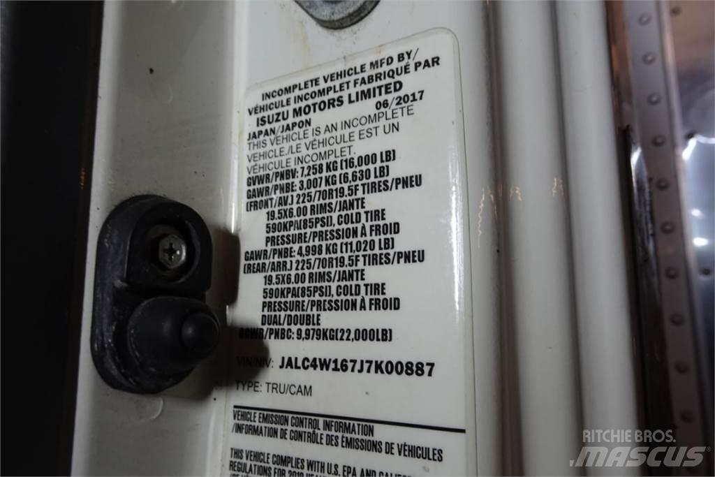 Isuzu NPR XD Camion a temperatura controllata
