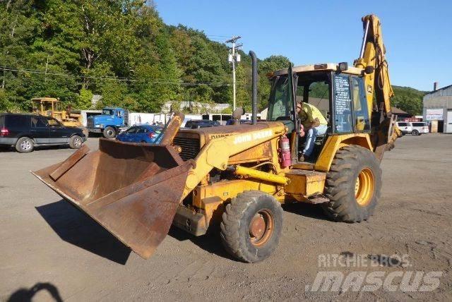 John Deere 710B Terne
