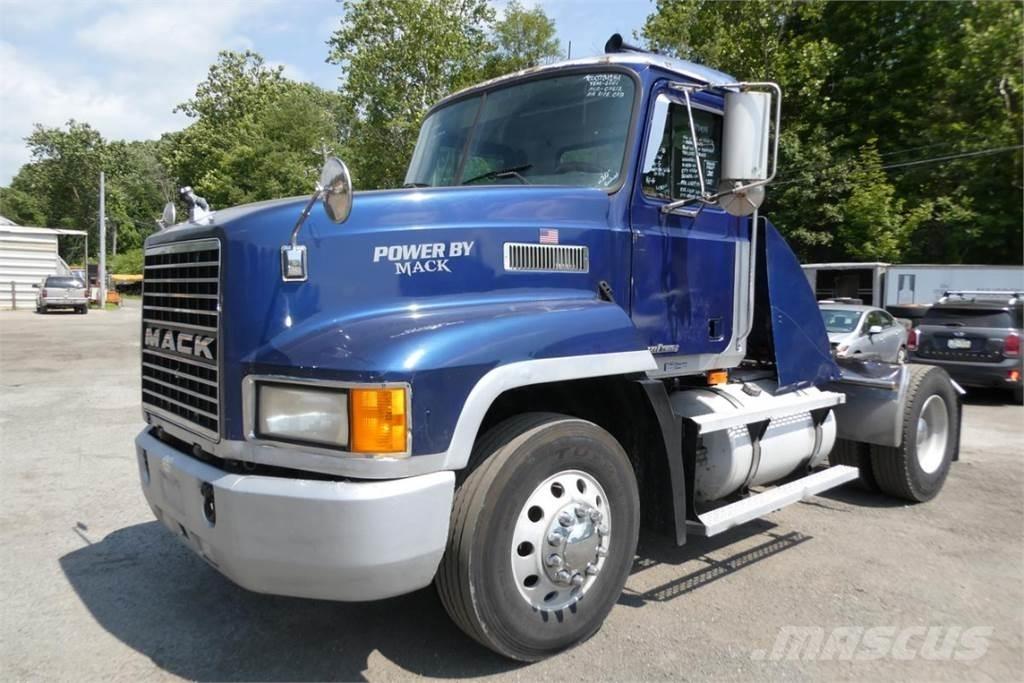 Mack CH612 Autocabinati