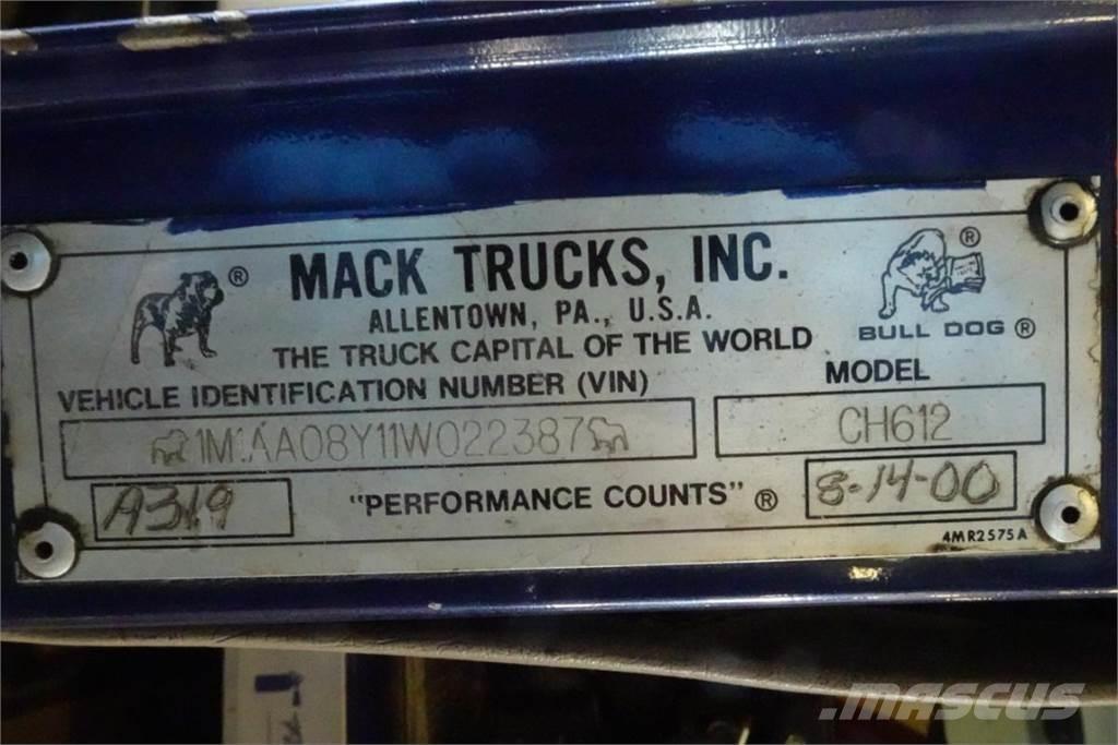 Mack CH612 Autocabinati