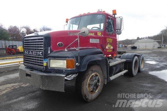 Mack CL713 Autocabinati