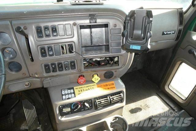 Mack CXN612 Autocabinati