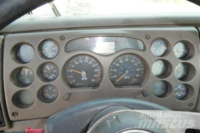 Mack CXN613 Autocabinati