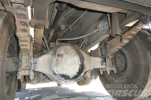 Mack RD690P Cisterna
