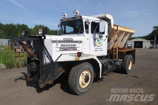 Oshkosh P18232 Autocabinati