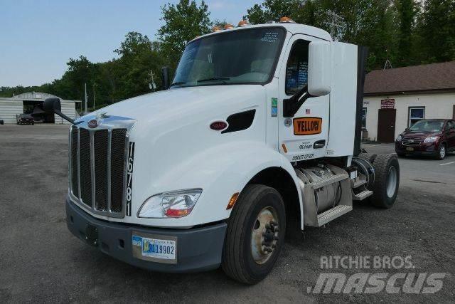 Peterbilt 579 Autocabinati