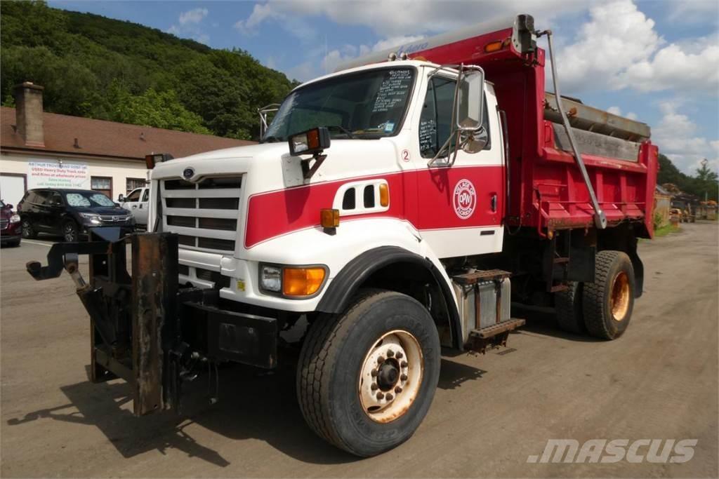 Sterling L7501 Camion ribaltabili