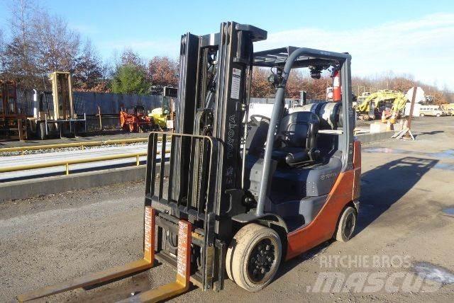 Toyota 8FGCU25 Carrelli elevatori-Altro