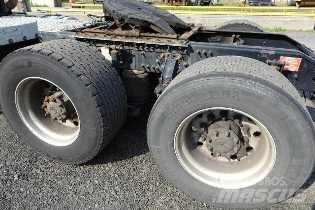 Volvo VNM64T Autocabinati