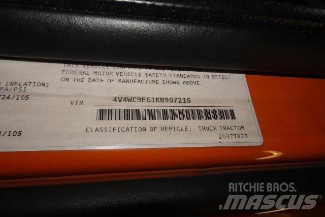 Volvo VNR64T300 Autocabinati