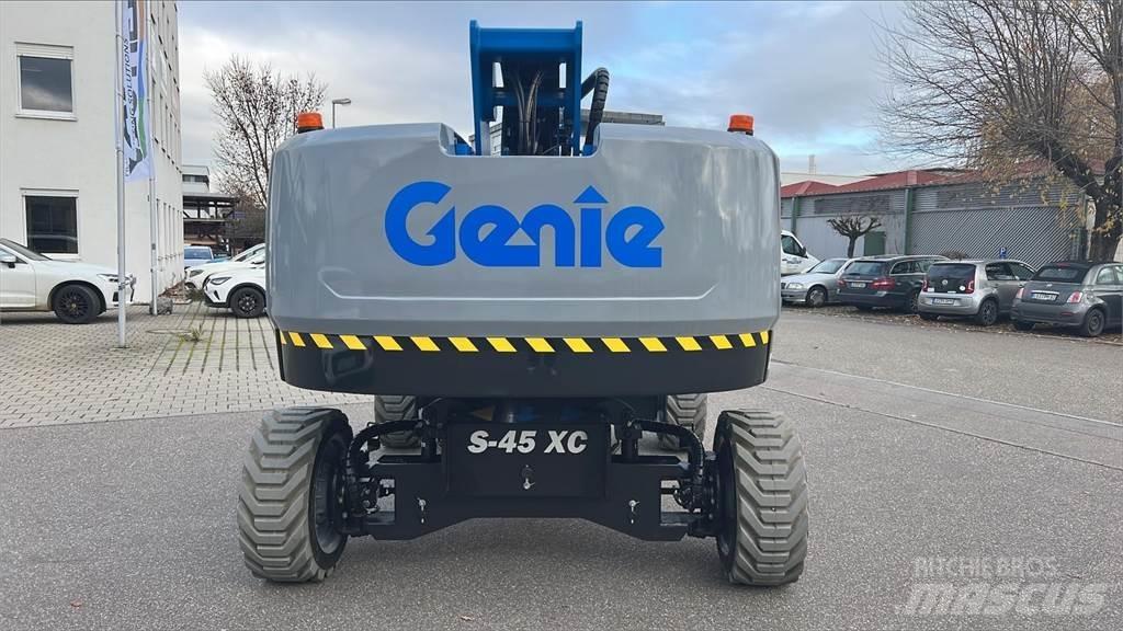 Genie S-45 XC Piattaforme a braccio articolato