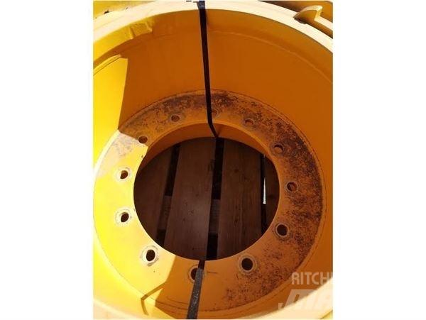 Volvo A30F Pneumatici, ruote e cerchioni