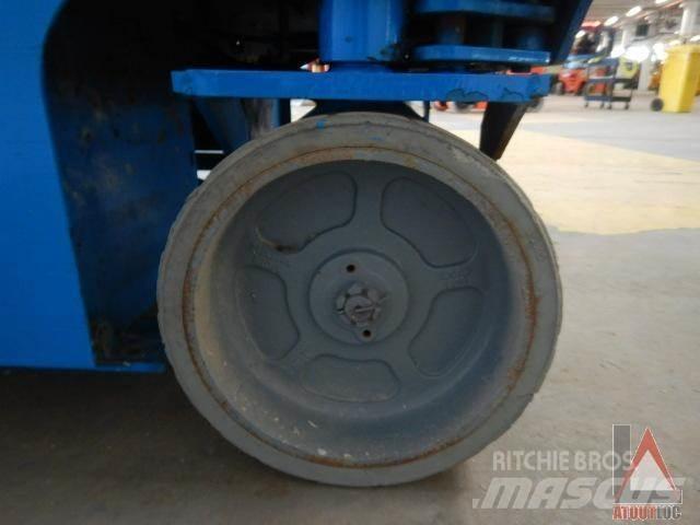 Genie GS-2046 Piattaforme a braccio articolato