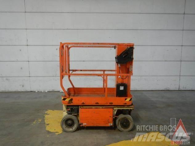 JLG 1230ES Piattaforme a braccio articolato