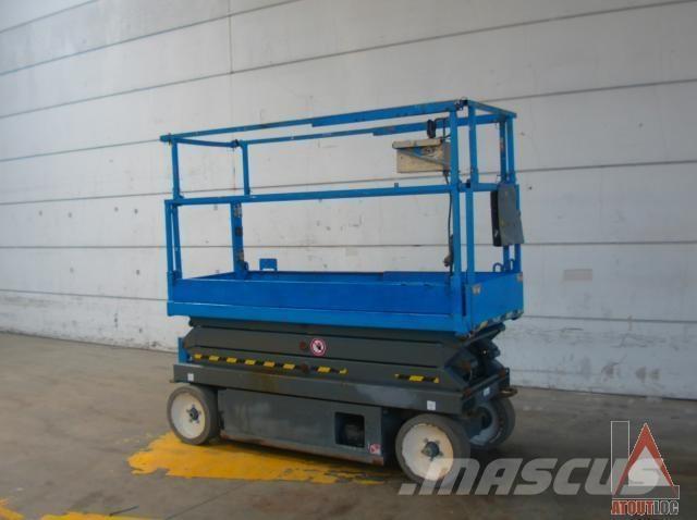 SkyJack SJ3220 Piattaforme a braccio articolato