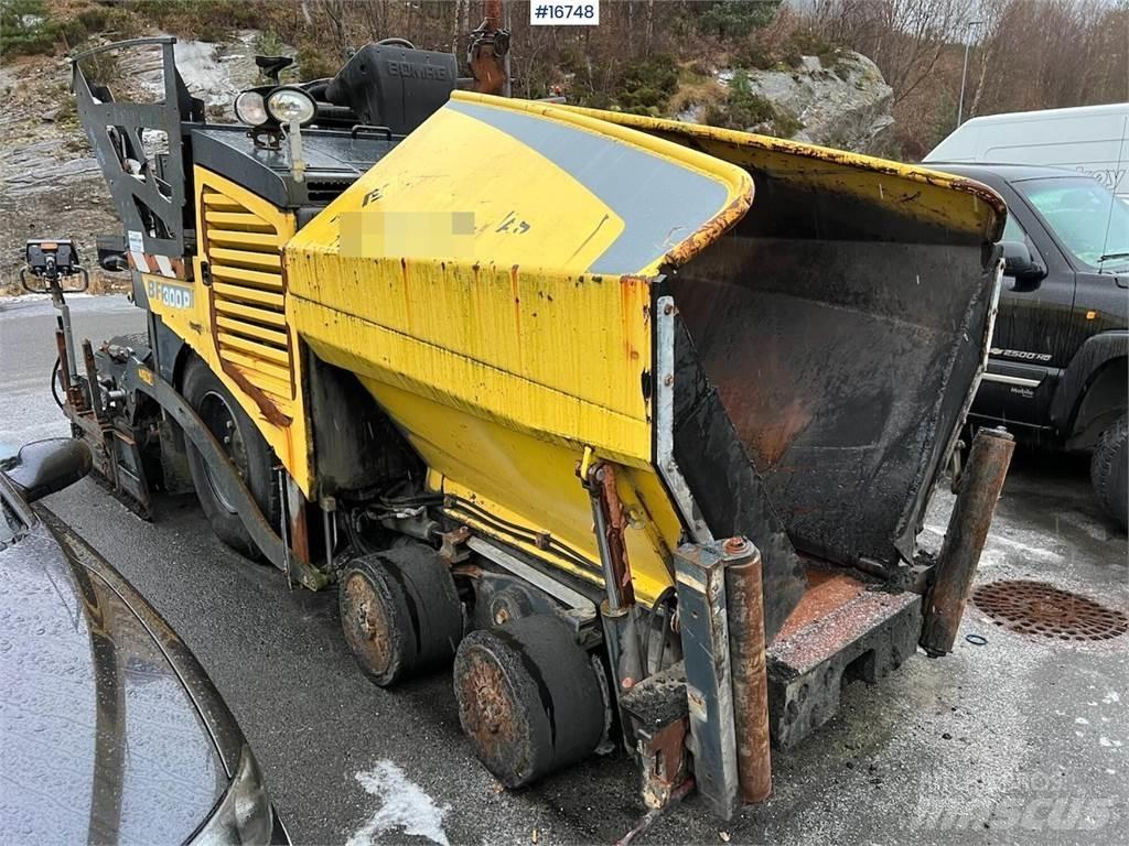 Bomag BF 300P Finitrici