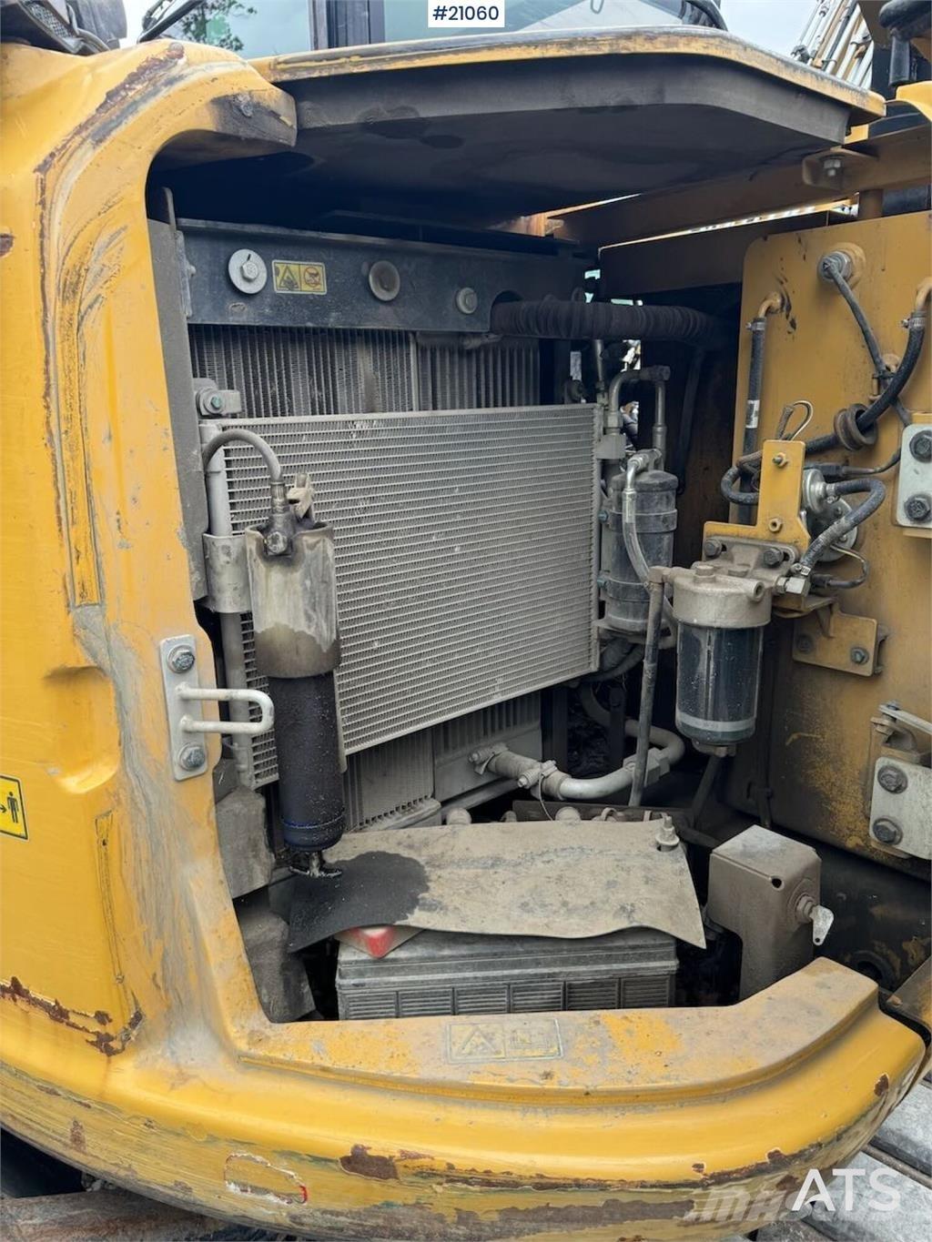 CAT 307E2 Escavatori cingolati