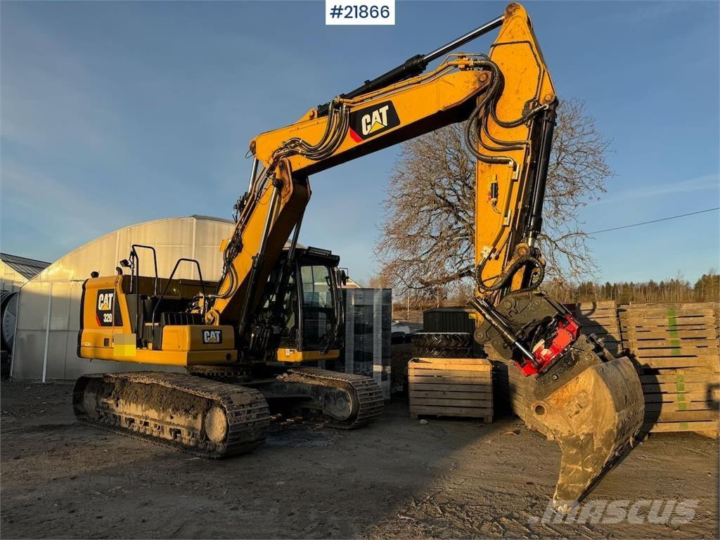 CAT 320 Escavatori cingolati