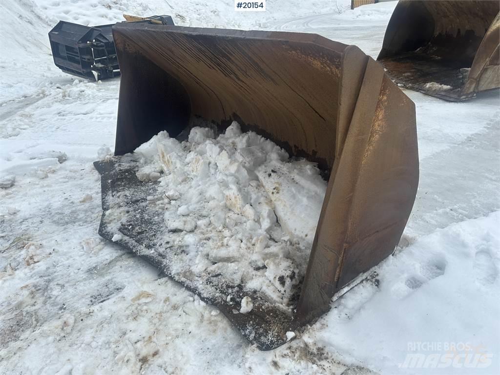 CAT 950G Pale gommate