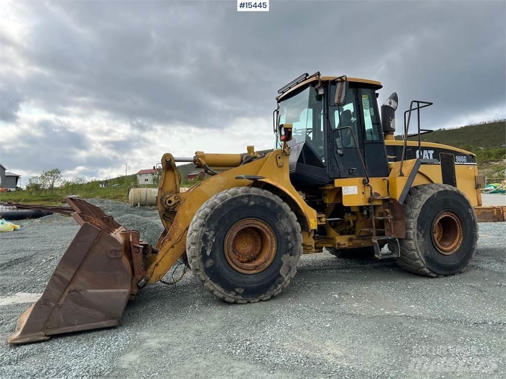 CAT 966G Pale gommate