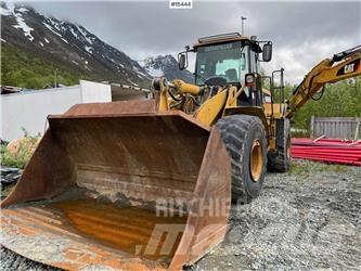 CAT 966H Pale gommate