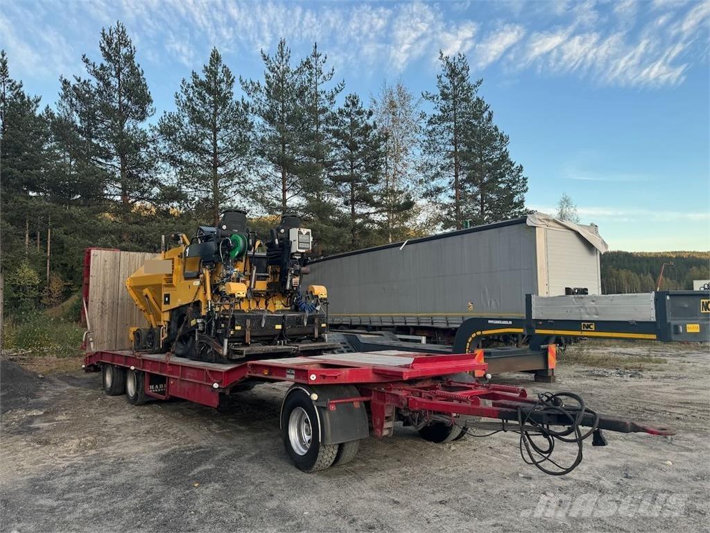 CAT AP 300 Finitrici