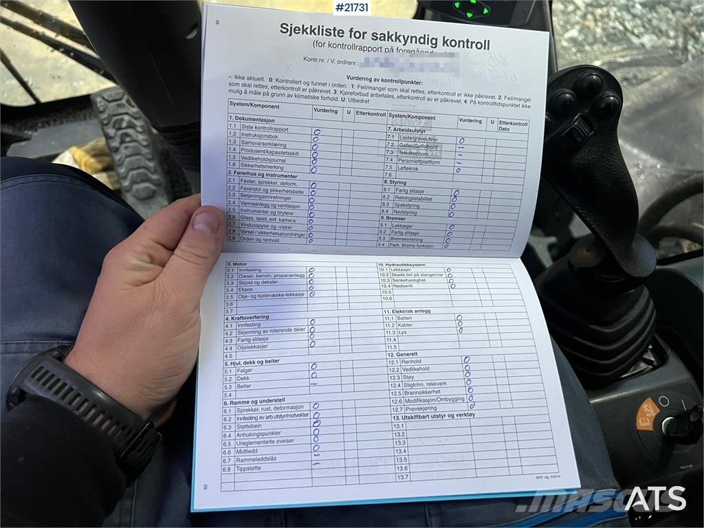 CAT M318F Escavatori gommati