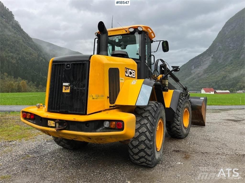 JCB 437HT Pale gommate