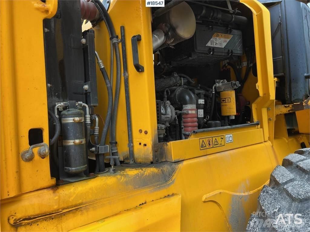 JCB 437HT Pale gommate