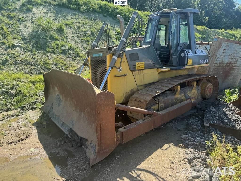 Komatsu D65EX Dozer Dozer cingolati