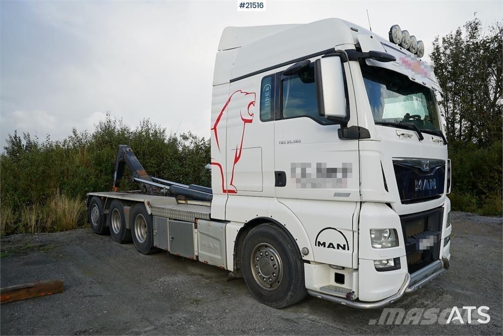 MAN TGX 35.560 Camion con gancio di sollevamento